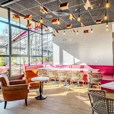Hotel Ibis Marne La Vallee